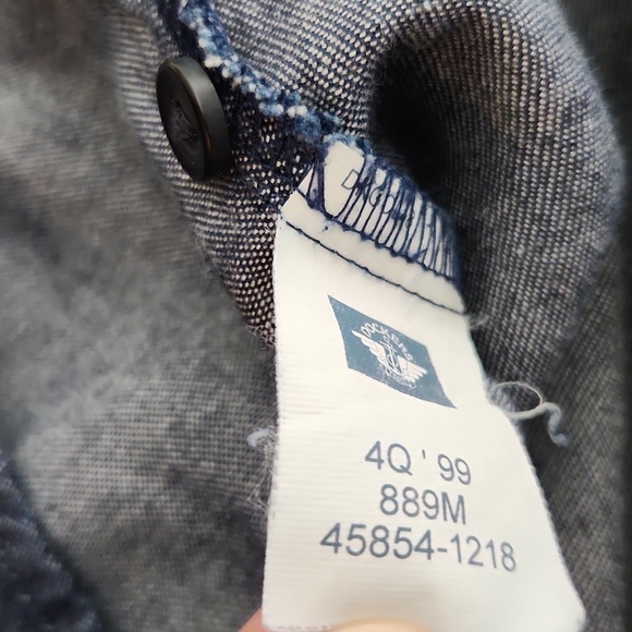 Dockers Shirt Womens size L denim button top - Picture 8 of 8